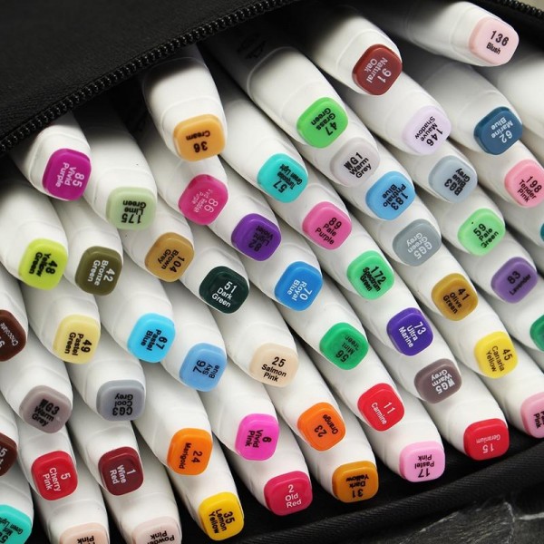 80-color marker set